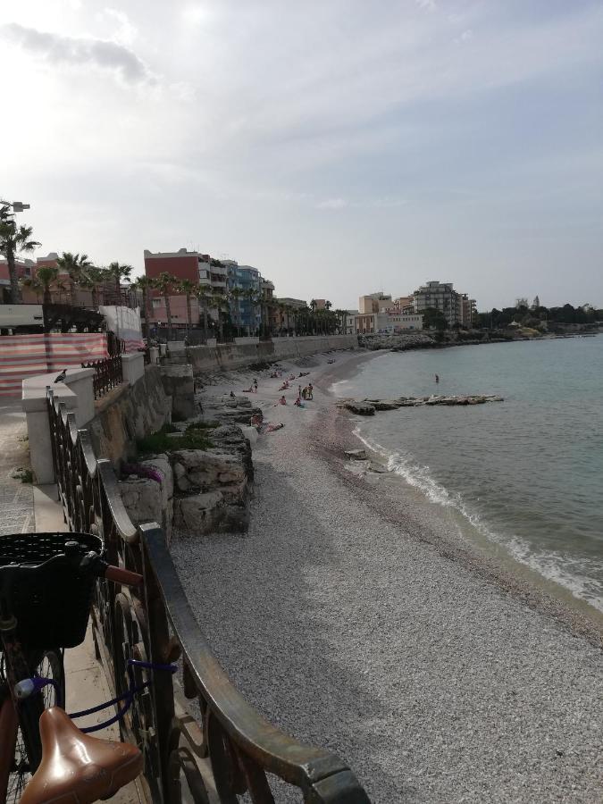 Bed and Breakfast Antico Molino Trani Exterior foto